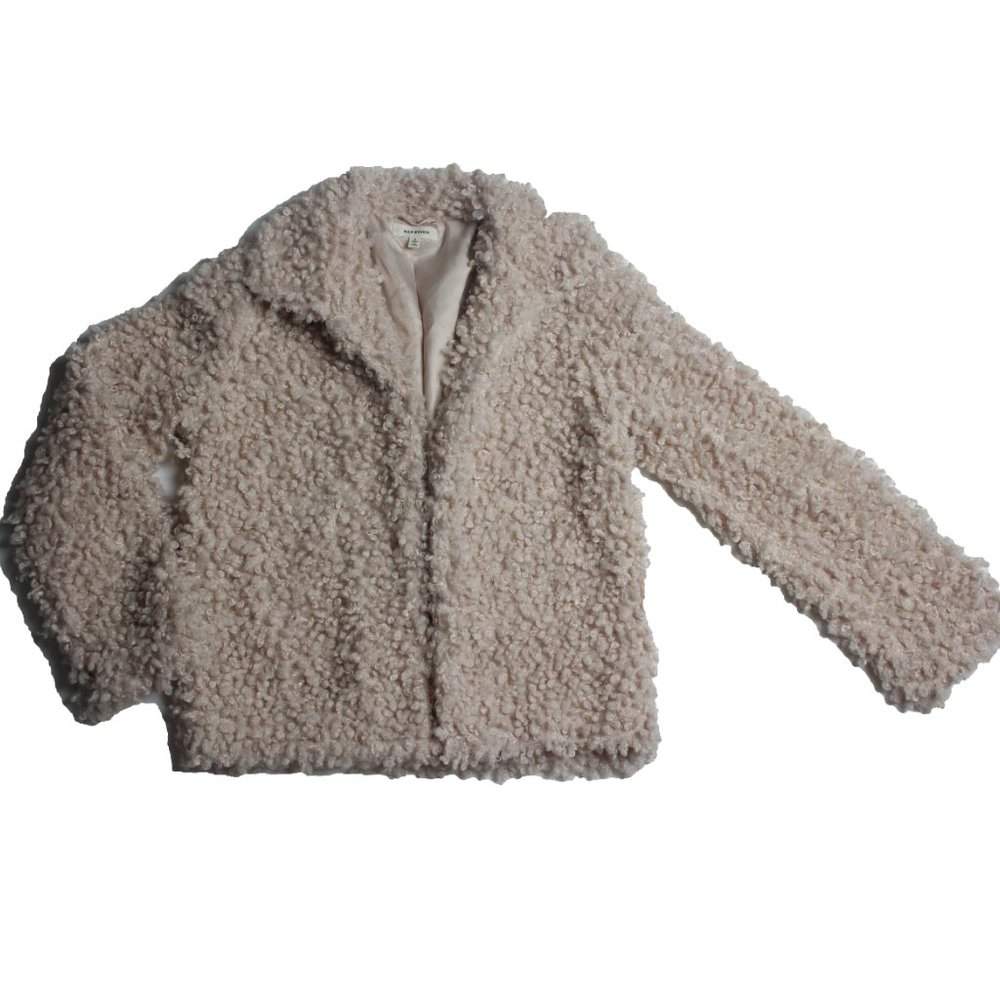 Max Studio Plush Cream Faux Fur Jacket